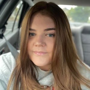 Meet your Posher, Britney